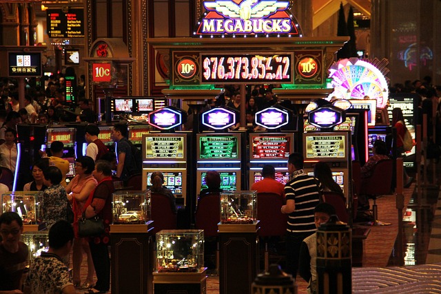 The Evolution of Casino Games: From Ancient Dice to Online Slots